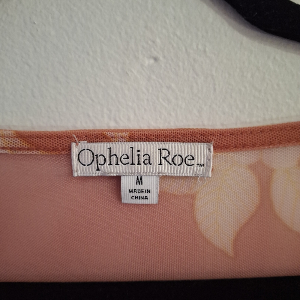 Ophelia Roe Elegant Floral Blouse - Peach Size M. - Picture 5 of 8